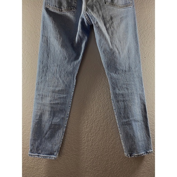 Levi’s Wedgie Fit Straight Leg High Waisted Jeans - Picture 12 of 14